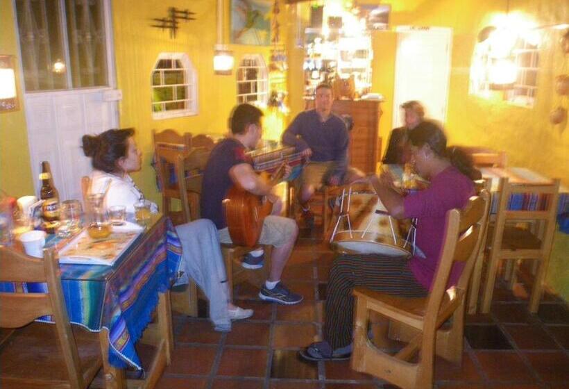 فندق فئة نجمة واحدة La Casa Amarilla