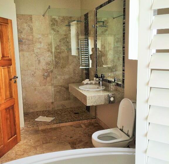 בית מלון כפרי Arniston Spa