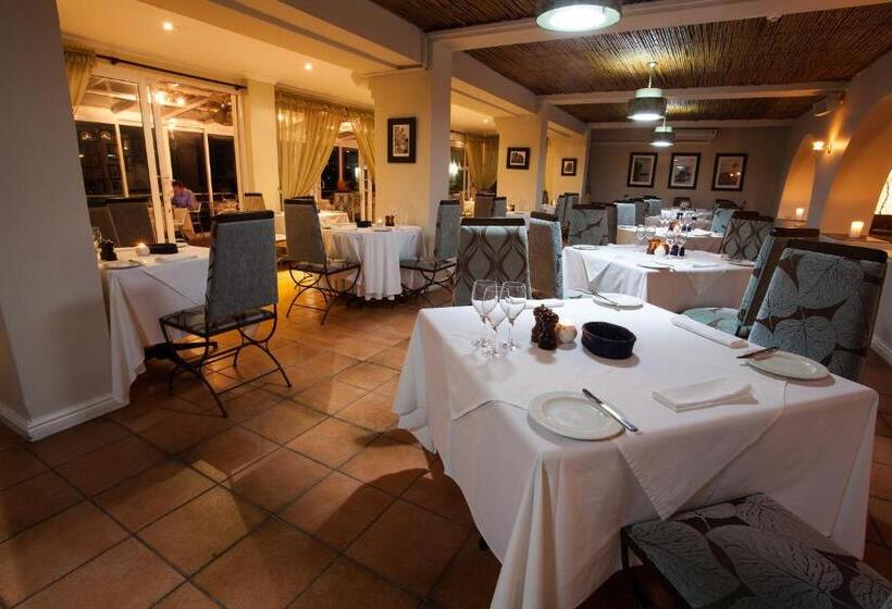 בית מלון כפרי Arniston Spa