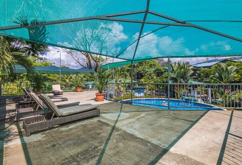 هتل Cabinas El Tecal