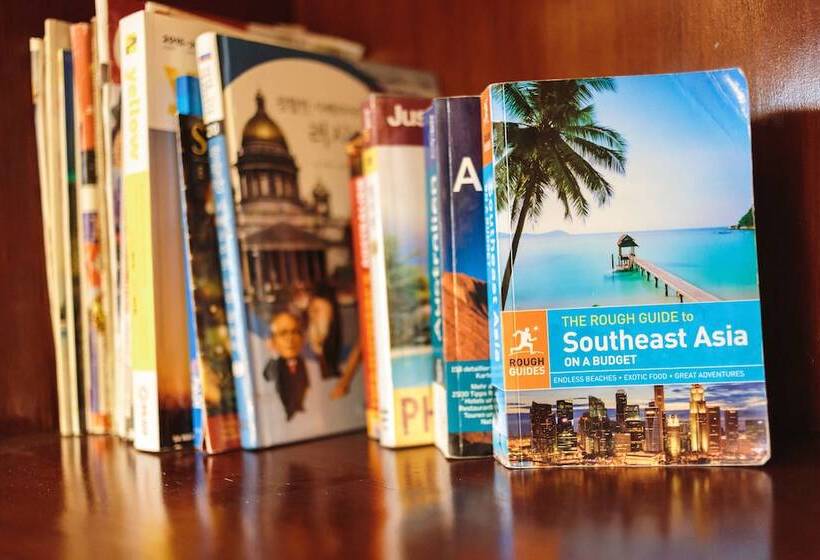 カプセルホテル Tambayan Capsule Hostel