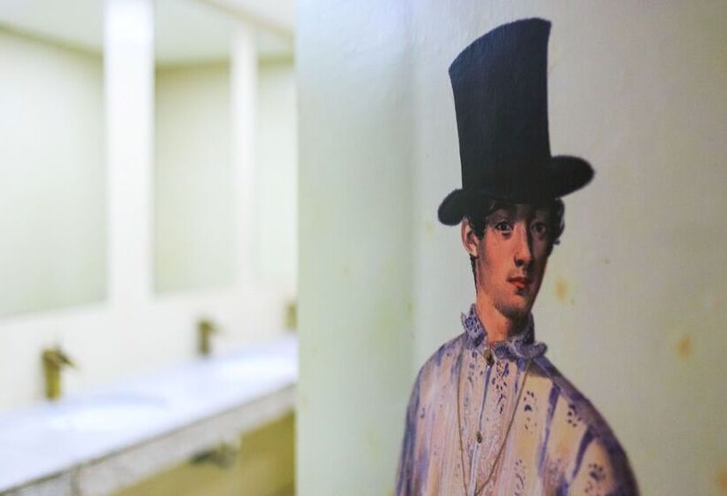 カプセルホテル Tambayan Capsule Hostel