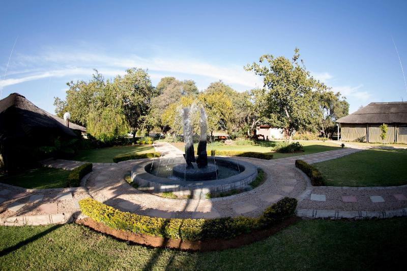 호텔 Dzata Private Game Lodge