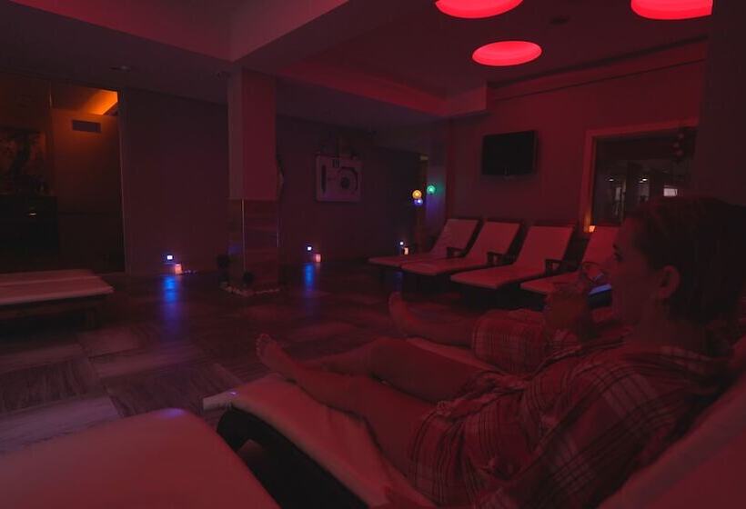 Отель Exelsior Annex