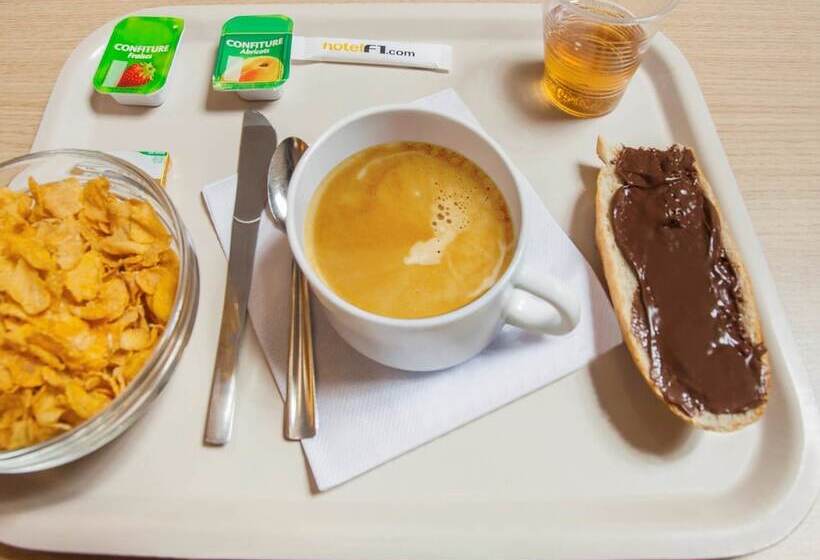 ホテル F1 Sens Nord