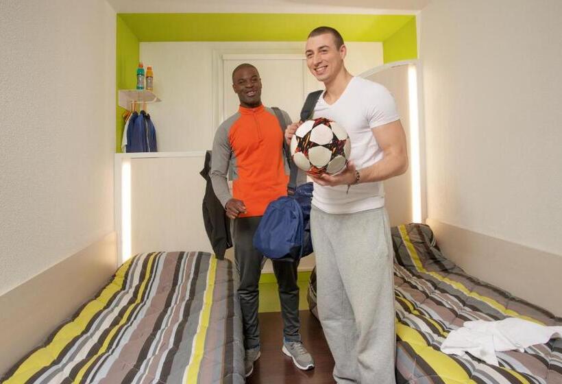 ホテル F1 Sens Nord