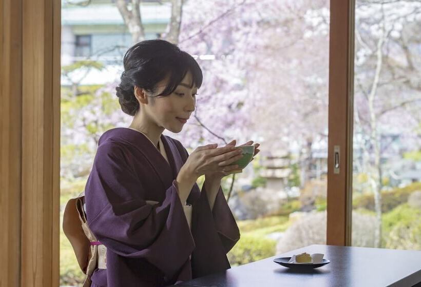 هتل Fujisan Onsen Bessho Sasa