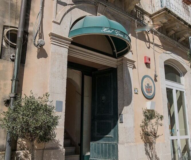 هتل Gran Bretagna Ortigia