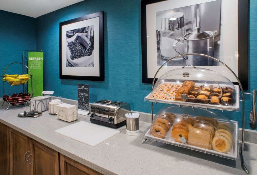 هتل Hampton Inn Gulf Shores