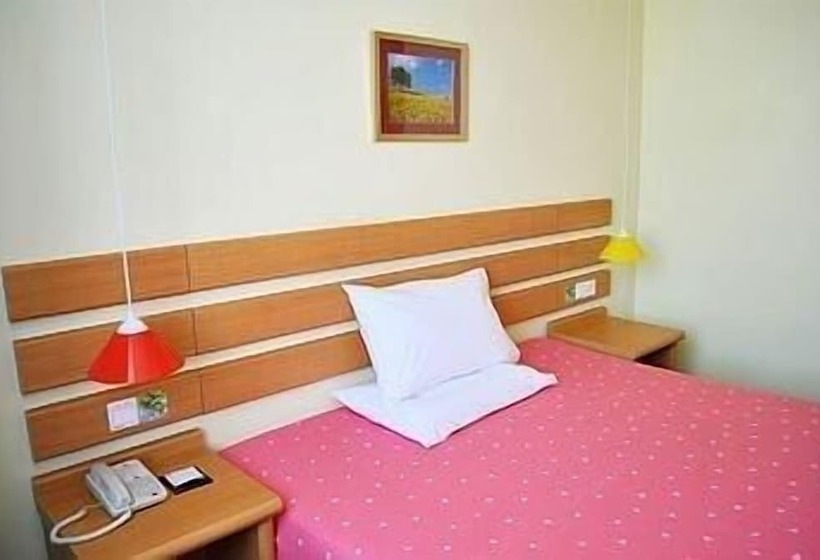 Отель Home Inn Nanchang Beijing West Road