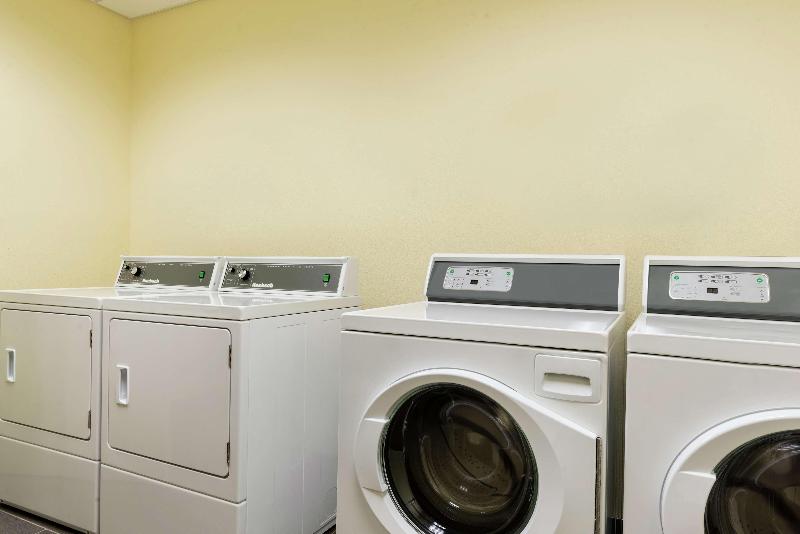 ホテル Home2 Suites By Hilton Alexandria