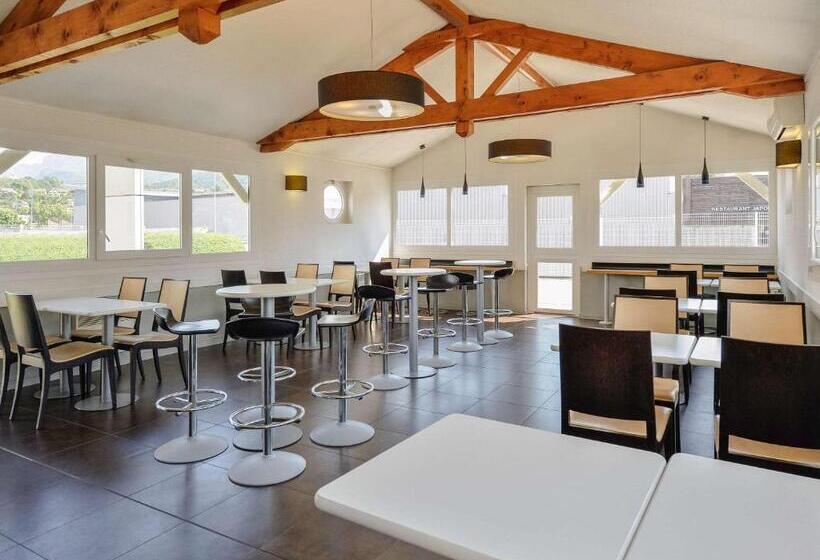 호텔 Ibis Budget Chambéry Centreville