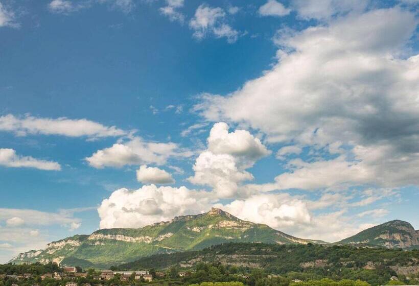 호텔 Ibis Budget Chambéry Centreville
