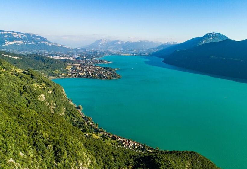 호텔 Ibis Budget Chambéry Centreville