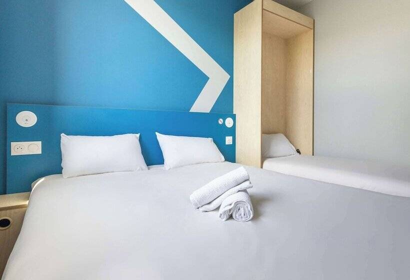 호텔 Ibis Budget Nanterre La Defense