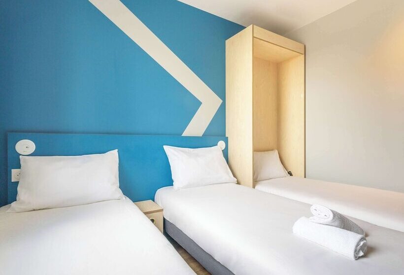 호텔 Ibis Budget Nanterre La Defense