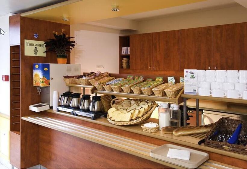 فندق Ibis Budget Villefranche