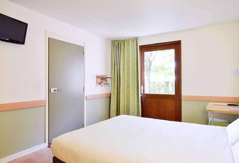 فندق Ibis Budget Villefranche