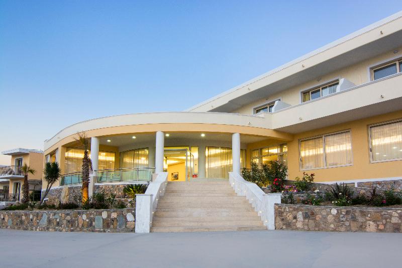 هتل Kouros Palace