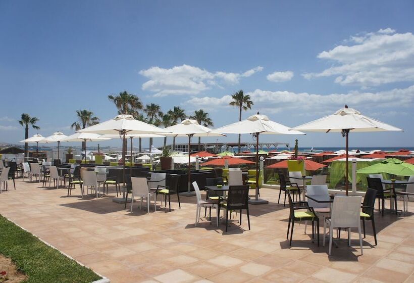 בית מלון כפרי La Playa Hôtel Club