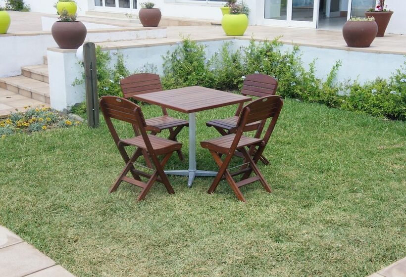 בית מלון כפרי La Playa Hôtel Club