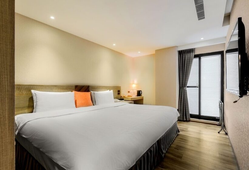 هتل Lan Kwai Fong Garden