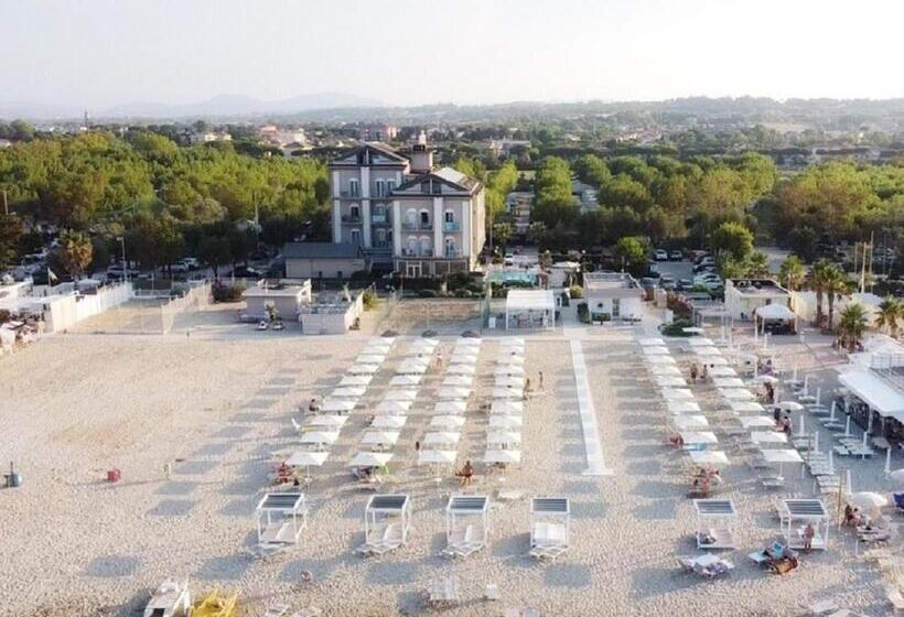 酒店 Liberty Beach Parking & Beach Included