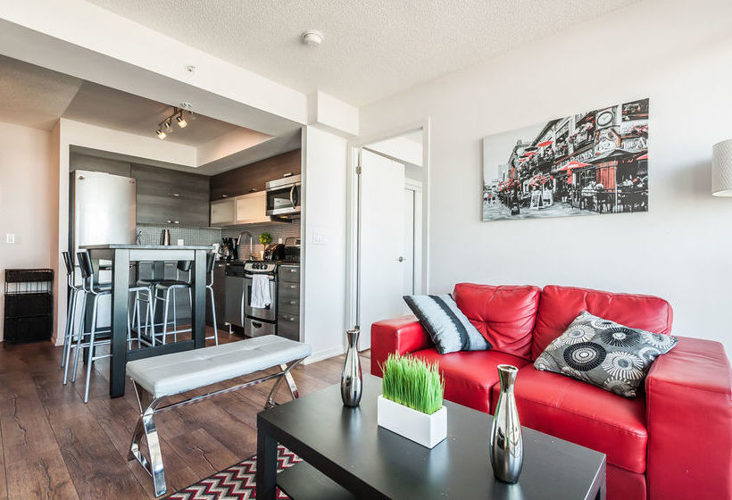 Отель Life Suites Soho Cn Tower And Lake View