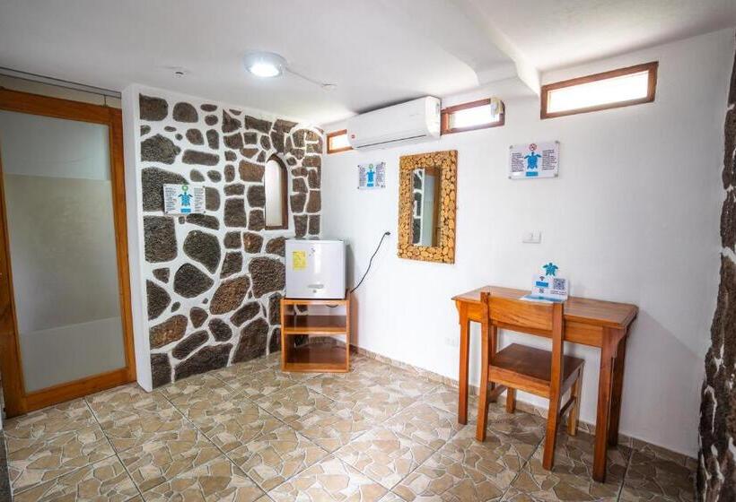 هتل Maidith Galapagos Inn