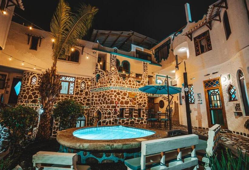 هتل Maidith Galapagos Inn