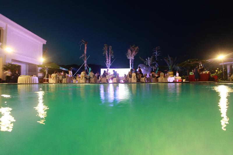 Ninh Binh Hidden Charm Hotel & Resort