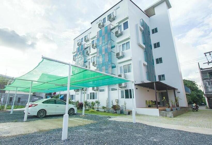 호텔 Orchid Residence