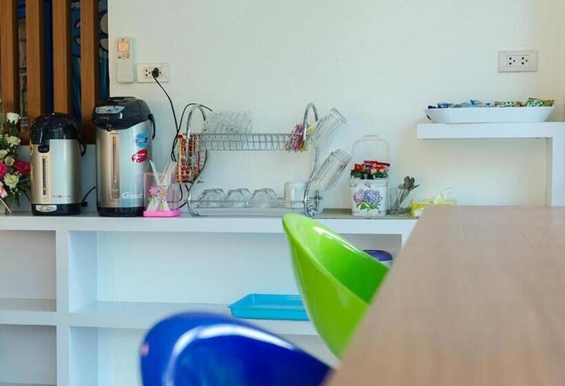 호텔 Orchid Residence