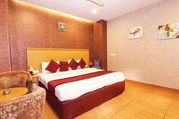 Fotos del hotel Townhouse Oak  Edesia:  11