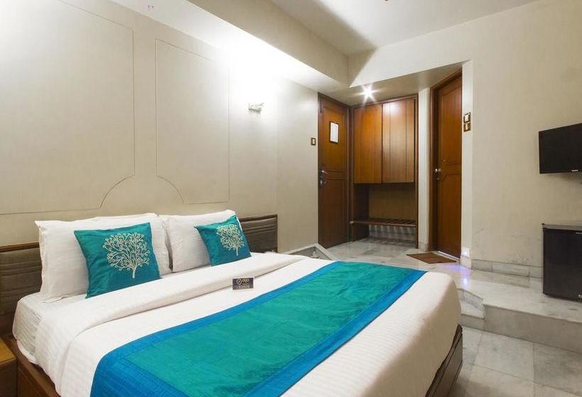 Fotos del hotel Oyo Premium Sion Railway Station:  4