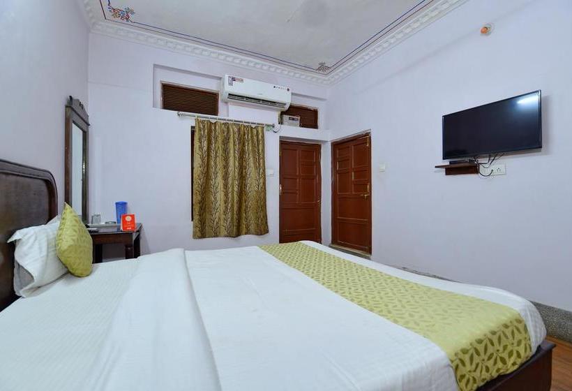 هتل Flagship 2421  The Ishani