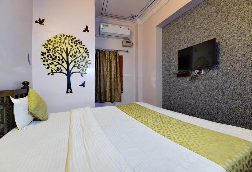 هتل Flagship 2421  The Ishani