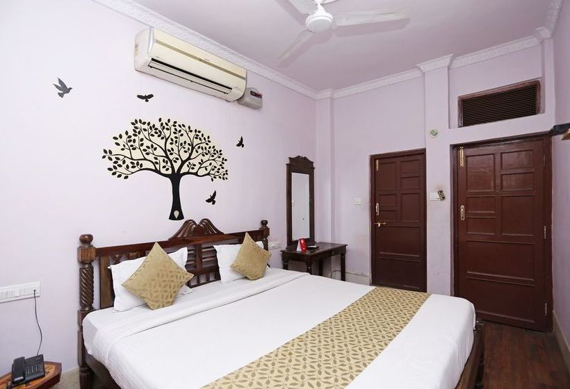 هتل Flagship 2421  The Ishani