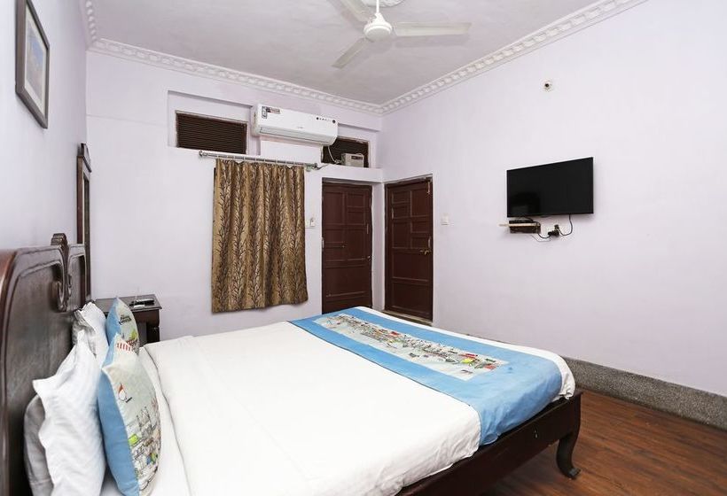 هتل Flagship 2421  The Ishani