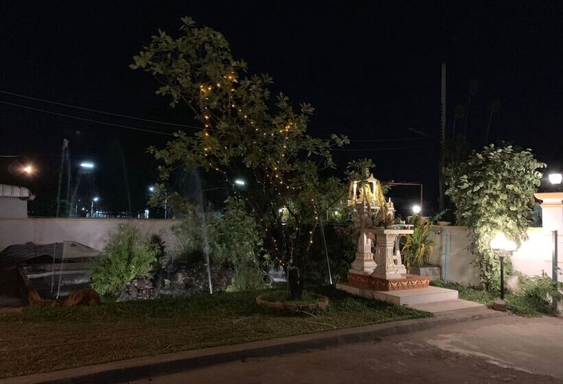בית מלון כפרי Phaythavone