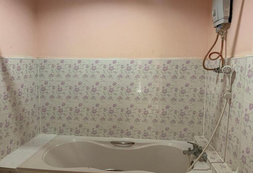 בית מלון כפרי Phaythavone