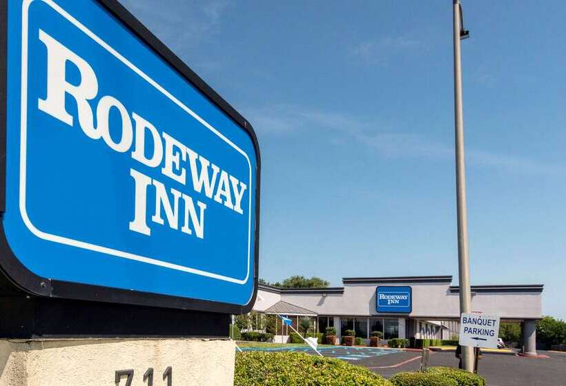 호텔 Rodeway Inn