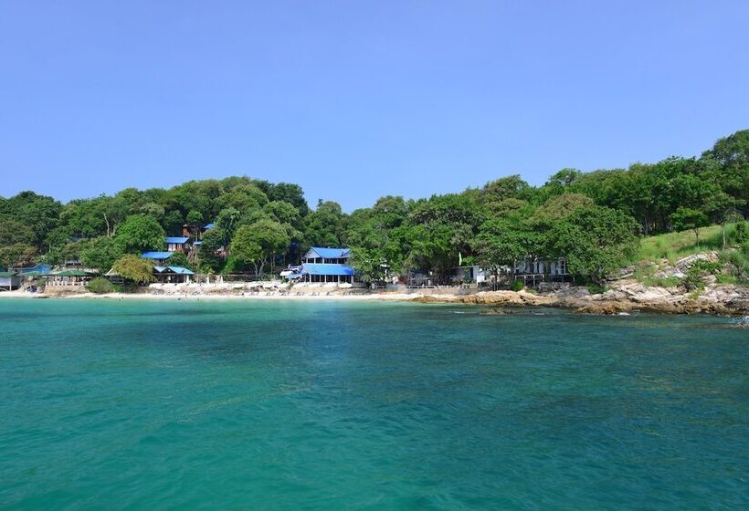 فندق Sangthian Beach Resort