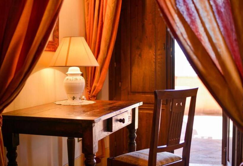 בית מלון כפרי Saturno Fonte Pura