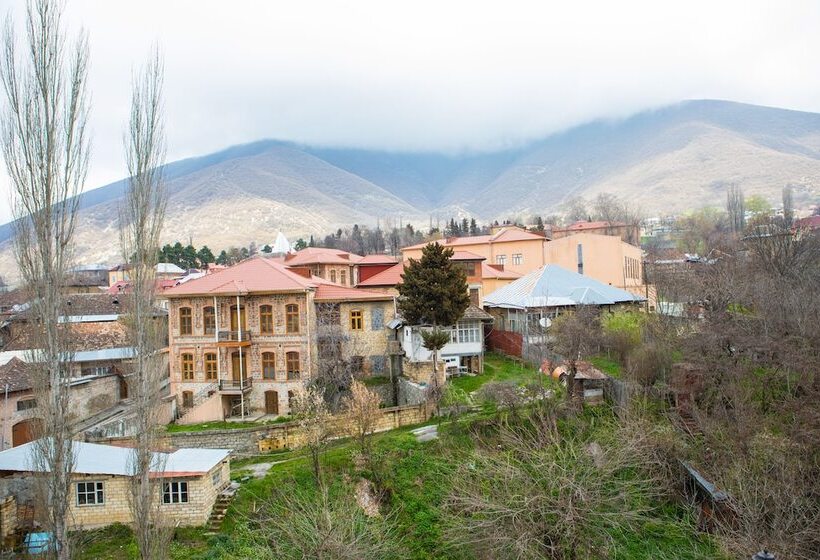 هتل Sheki Palace
