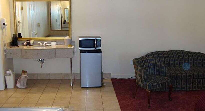 فندق The Inn At Plantation