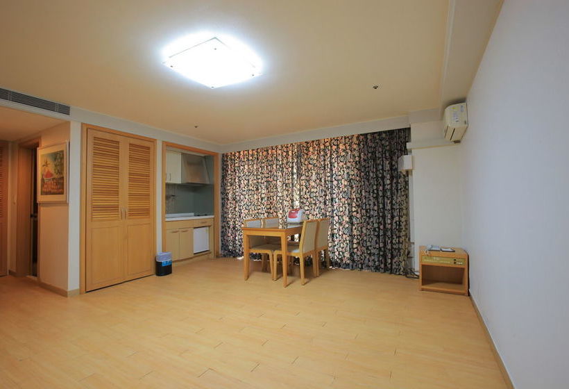 Hotel Mona Yongpyong Tower Condominium