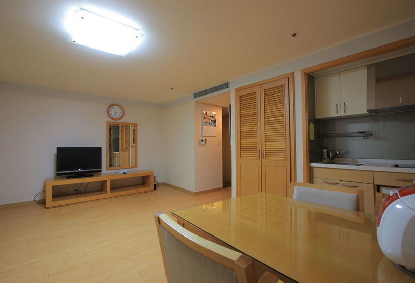 Hotel Mona Yongpyong Tower Condominium