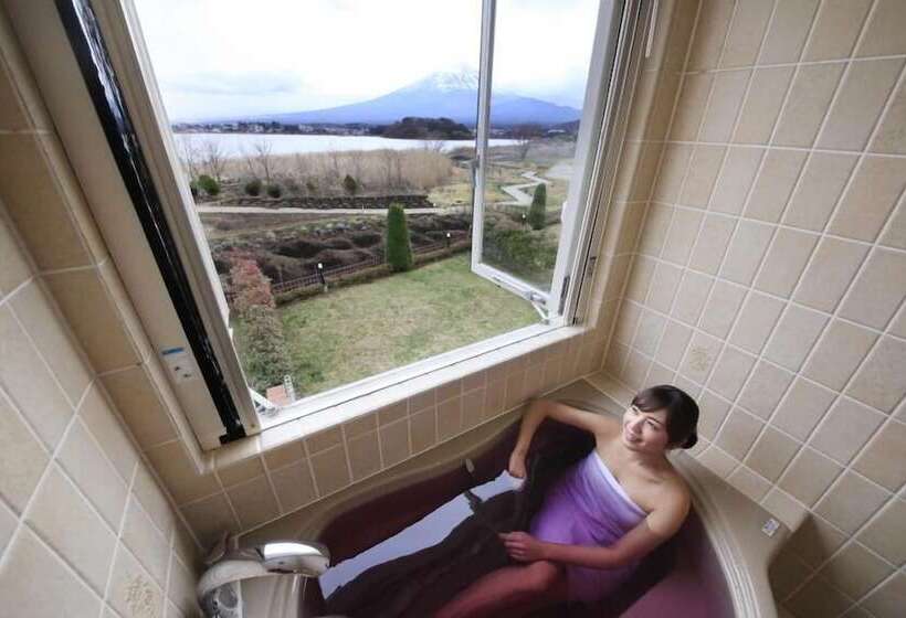 Kawaguchiko Urban Resort Villa