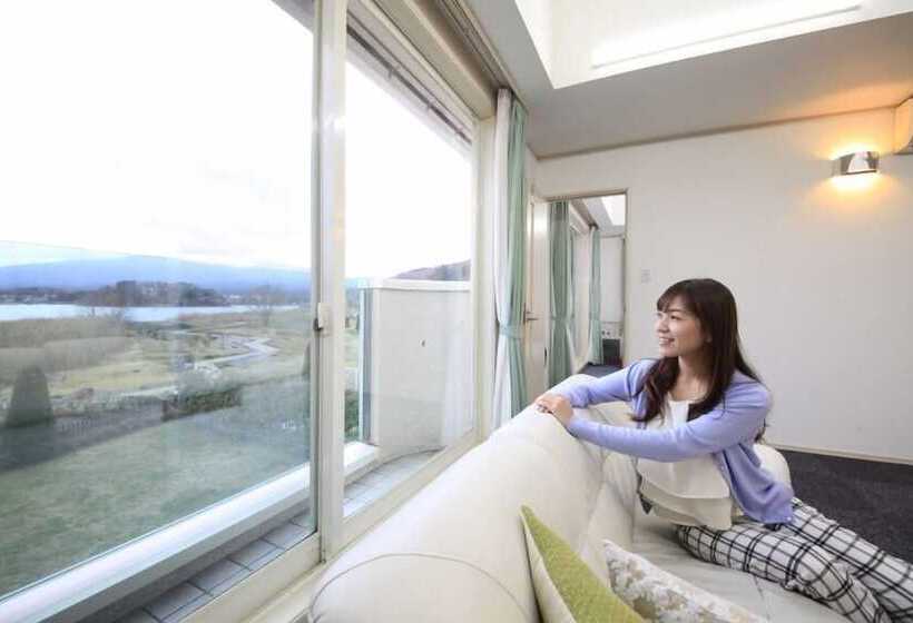 Kawaguchiko Urban Resort Villa